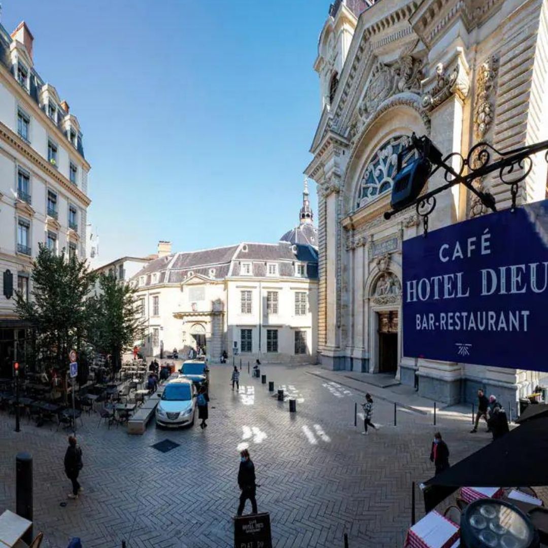 cafe-hotel-dieu-site-web